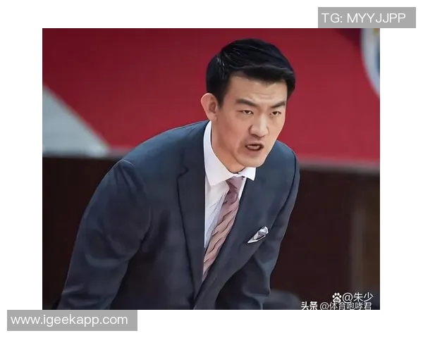 球迷热议广厦队夺冠，致敬球队坚韧无畏的精神！